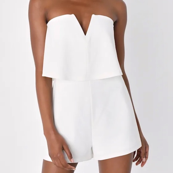 Lulus Pants - NWT Lulu's Ivory Strapless Romper